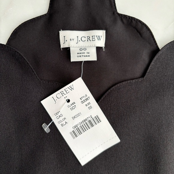 J. Crew Scalloped Cami - black size 00, NWT 🖤 - Picture 2 of 5